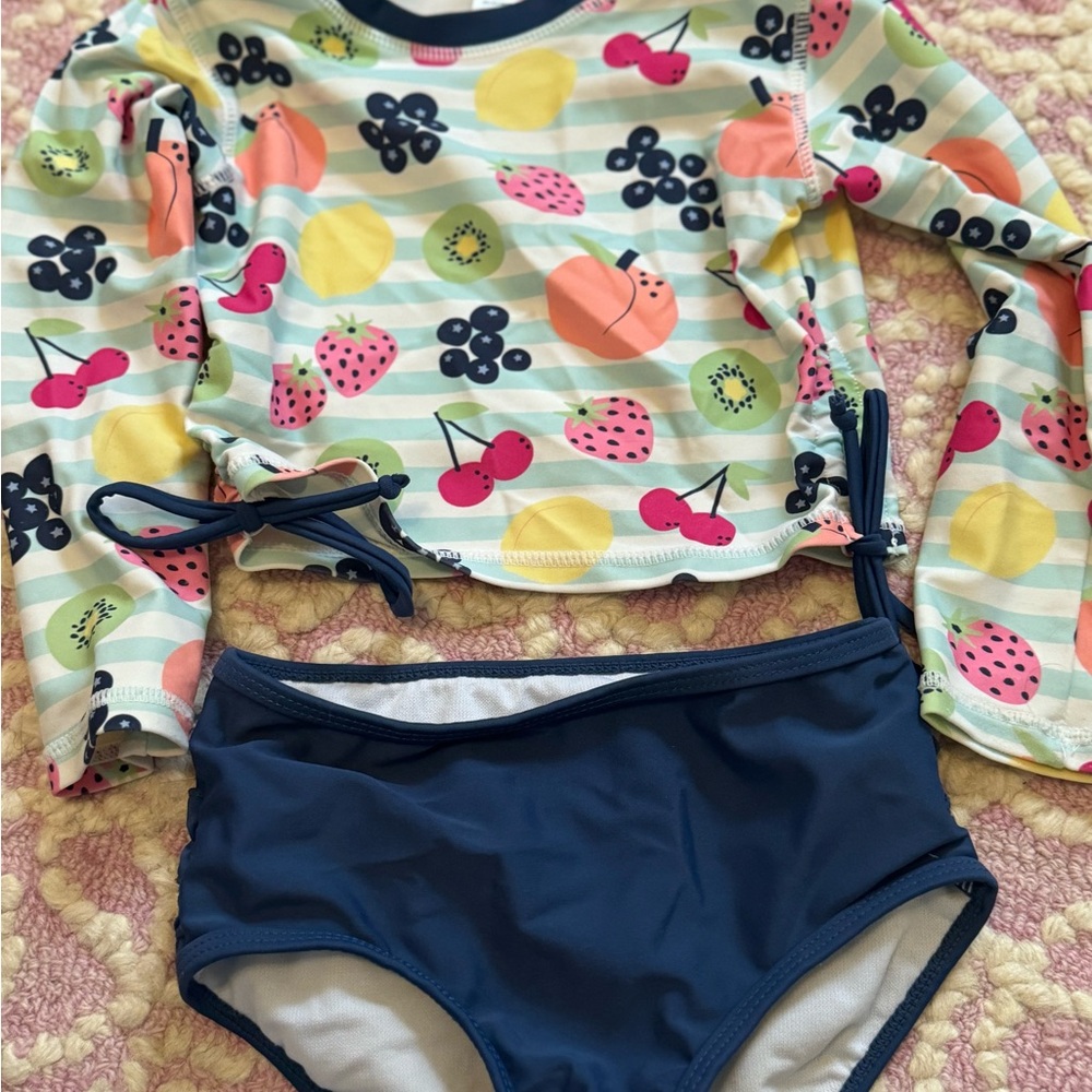 Cropped RuffleButts rash guard swim set in 3T